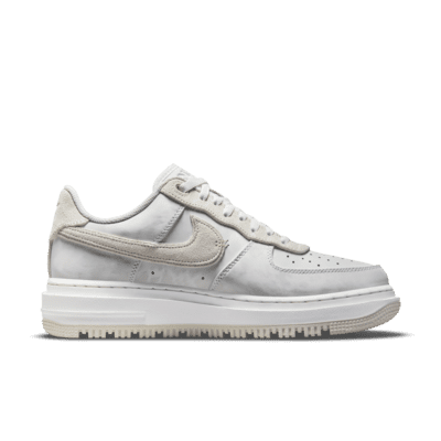 Nike Air Force 1 LuxeHerrenschuh Exklusive Angebote