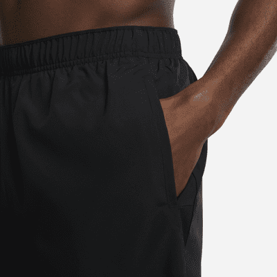 Nike ChallengerVielseitige Dri-FIT Herrenshorts ohne Futter (ca. 23 cm) Nur für heute
