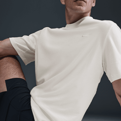 Nike PrimaryVielseitiges Nike Dri-FIT Kurzarm-Oberteil für Herren Super Rabatt