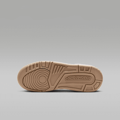 Jordan Spizike LowSchuh (ältere Kinder) Angebote