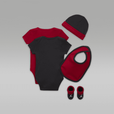 Jordan 5-Piece Core Gift SetFünfteiliges Bodysuit-Set für Babys Limitierter Zeitrabatt