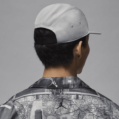 Jordan FlyCap mit flachem Schirm Kauf eins, bekomm eins gratis