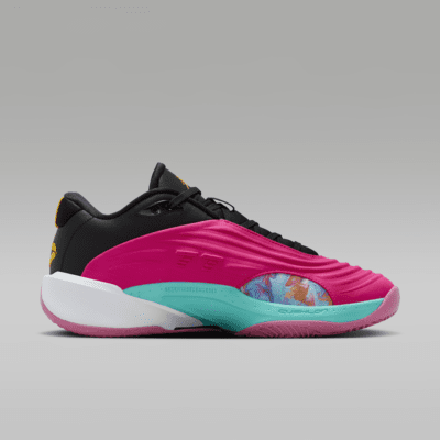 Luka 3 "Imaginarium"Basketballschuh Wochenangebot