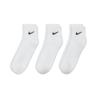 Nike Everyday CushionedTrainings-Knöchelsocken (3 Paar) Valentinstagsangebot