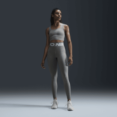 Nike ZenvyGepolsterter Longline-Sport-BH mit mittlerem Halt Rabatte dieses Monats
