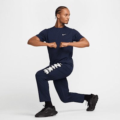 Nike HyverseVielseitiges Nike Dri-FIT UV Kurzarm-Oberteil für Herren Fabrikverkauf