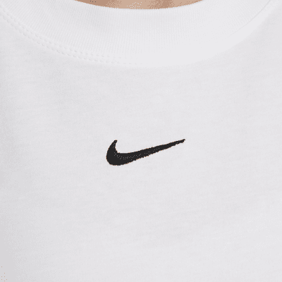 Nike Sportswear EssentialDamen-T-Shirt Fabrikpreis