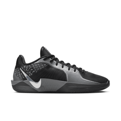Sabrina 2 "Mirrored"Basketballschuh Black Friday