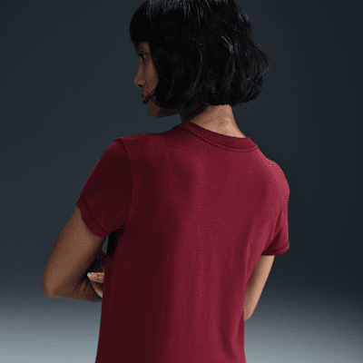 Nike Sportswear Chill KnitKurz-T-Shirt mit schmaler Passform für Damen Angebote