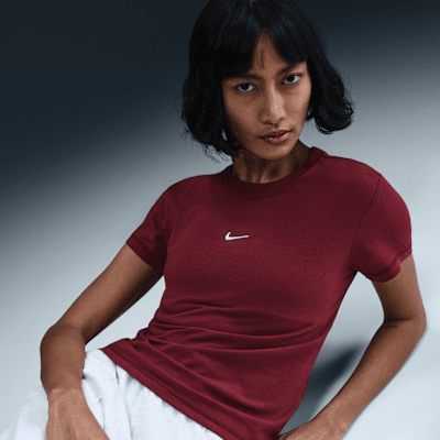 Nike Sportswear Chill KnitKurz-T-Shirt mit schmaler Passform für Damen Angebote