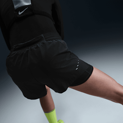 Nike SwiftDri-FIT 2-in-1-Laufshorts mit mittelhohem Bund (Damen) Günstiger Verkauf