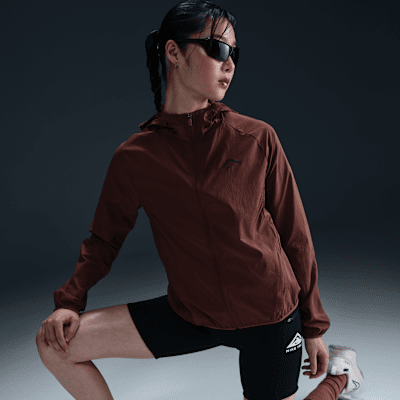 Nike TrailRepel-Laufjacke (Damen) Kauf eins, bekomm eins gratis