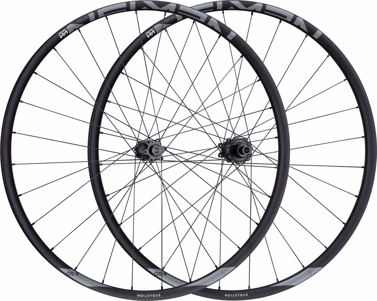 NEWMEN Evolution SL A.30 FADE Boost Disc 6-Loch 27 5" Laufradsatz